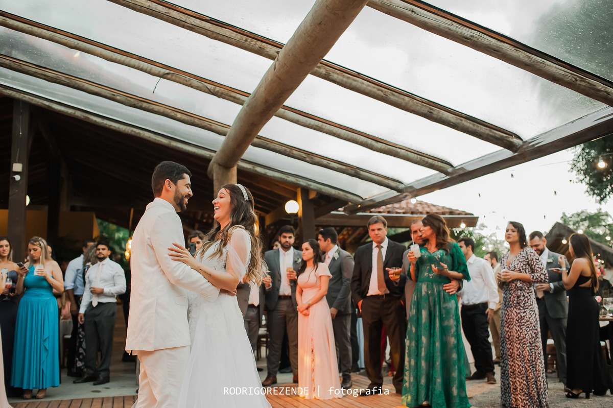 casamento, dança dos noivos, meio do mato eventos,  rodrigo rezende fotografia