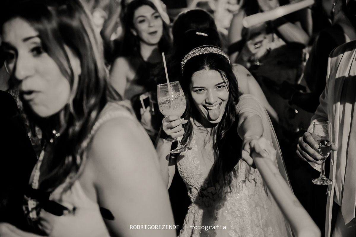 casamento, festa, pista de dança, meio do mato eventos,  rodrigo rezende fotografia