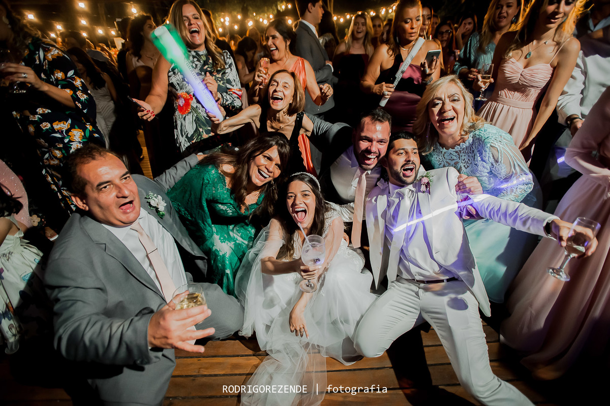 casamento, festa, pista de dança, meio do mato eventos,  rodrigo rezende fotografia