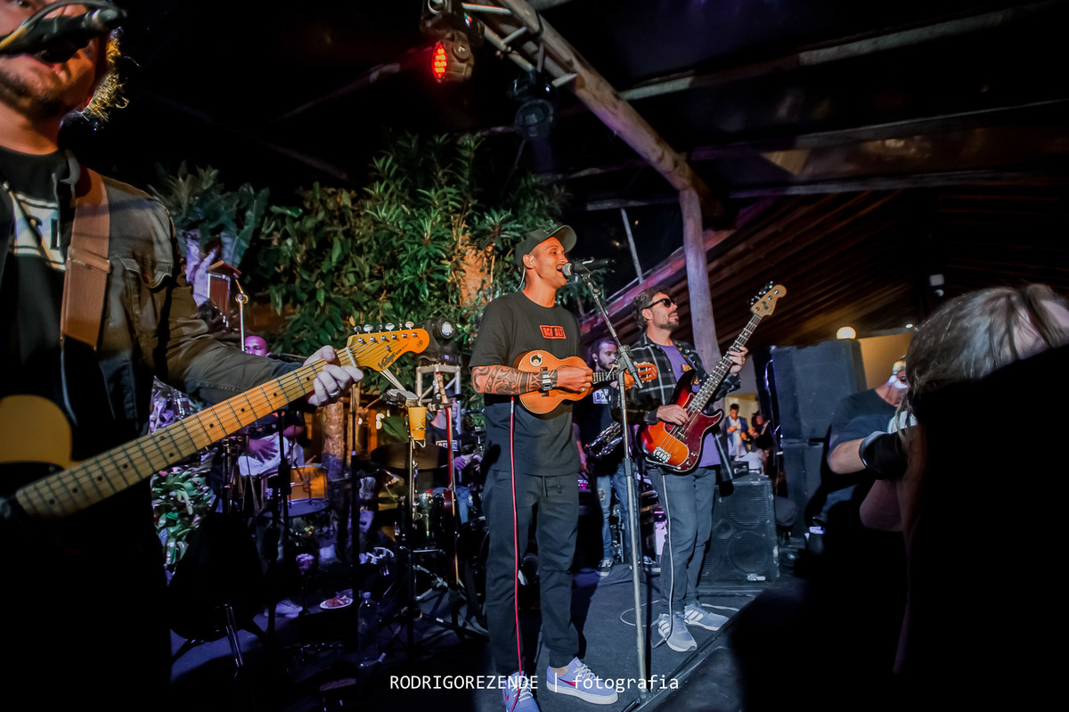 casamento, festa, pista de dança, meio do mato eventos,  rodrigo rezende fotografia
