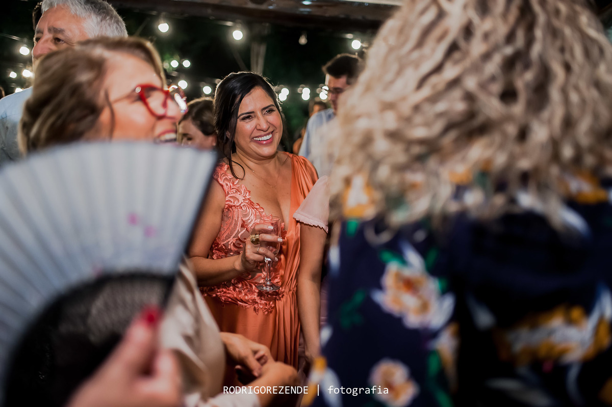casamento, festa, pista de dança, meio do mato eventos,  rodrigo rezende fotografia