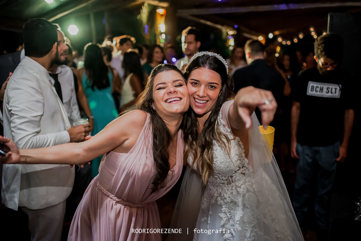 casamento, festa, pista de dança, meio do mato eventos,  rodrigo rezende fotografia