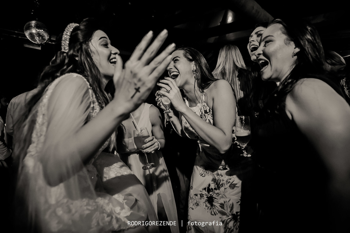 casamento, festa, pista de dança, meio do mato eventos,  rodrigo rezende fotografia