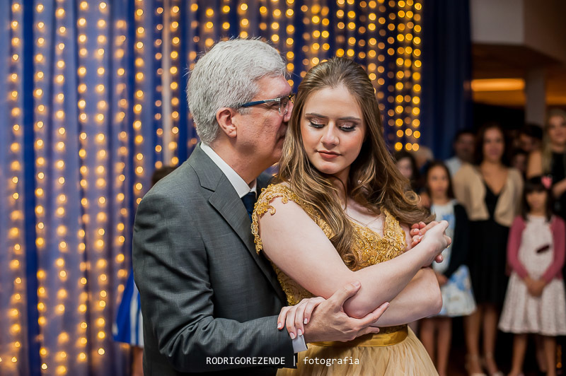 cerimonial, valsa,  espazio itanhangá, debutante, rodrigo rezende fotografia