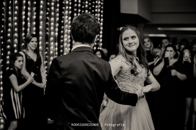 cerimonial, valsa,  espazio itanhangá, debutante, rodrigo rezende fotografia