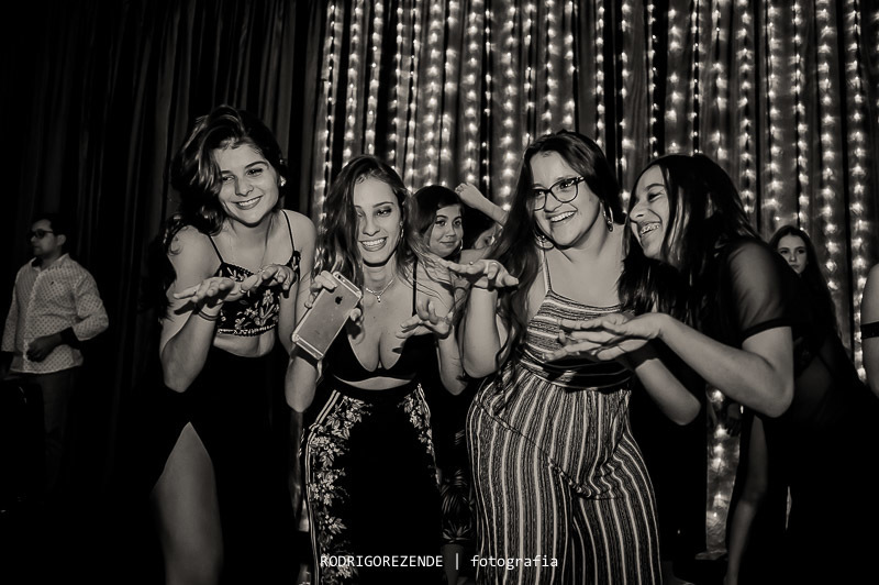 pista de dança, dança da debutante,  espazio itanhangá, debutante, dj max, rodrigo rezende fotografia