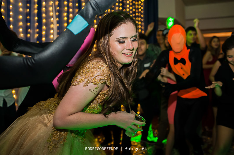 pista de dança, dança da debutante,  espazio itanhangá, debutante, dj max, rodrigo rezende fotografia