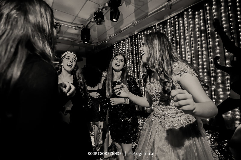 pista de dança, dança da debutante,  espazio itanhangá, debutante, dj max, rodrigo rezende fotografia