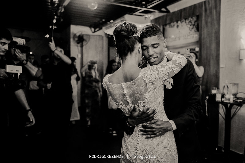 casamento, dança dos noivos, espaço campim limão,  rodrigo rezende fotografia