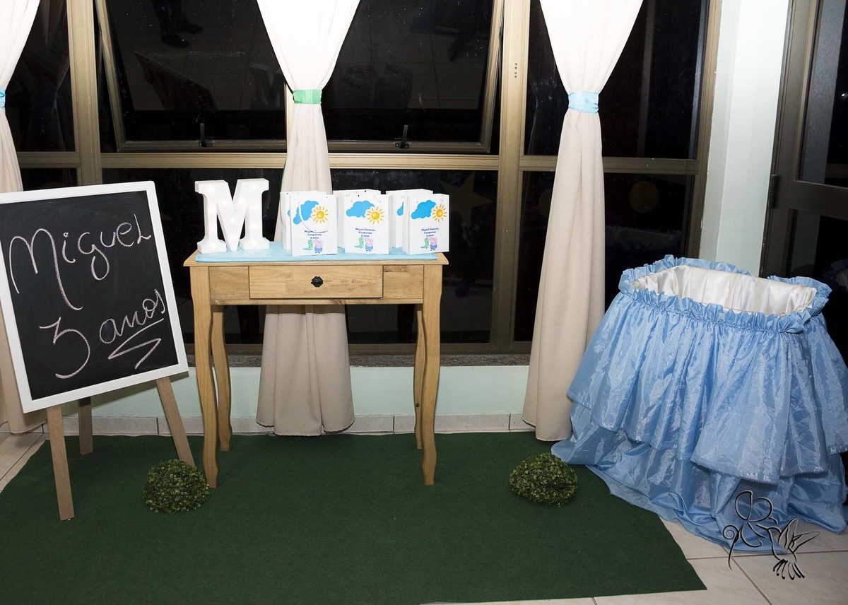 Mais da decoração clicada por by Eli Metos no aniver do Miguel