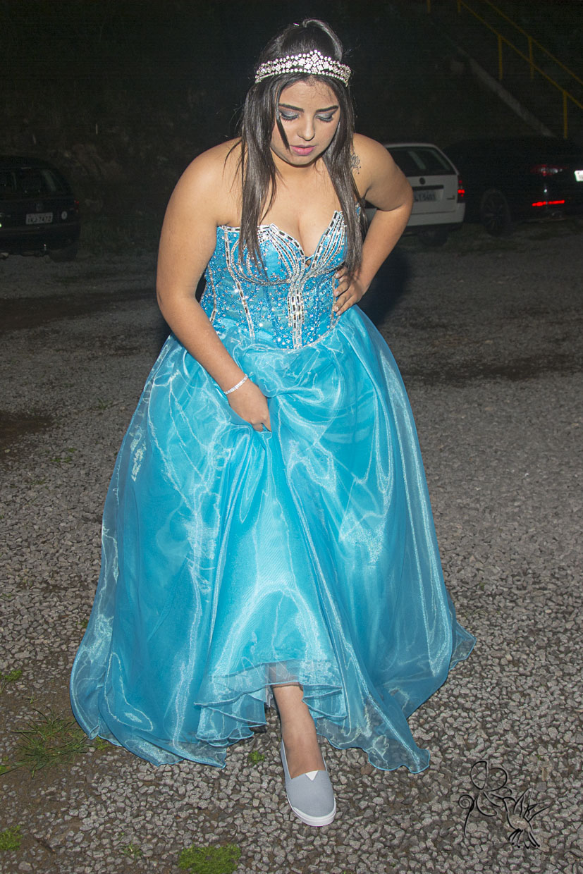 Olha o que ela cansava? by Eli Matos