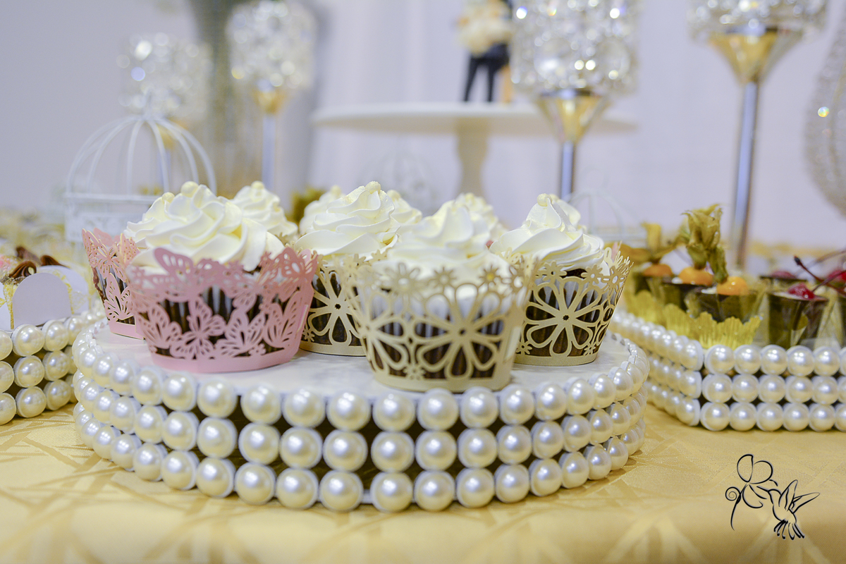 Detalhe de cupcakes, clique de by Eli Matos