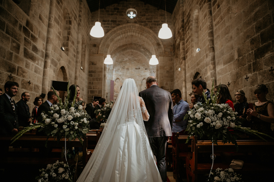 Entrada na igreja da noiva