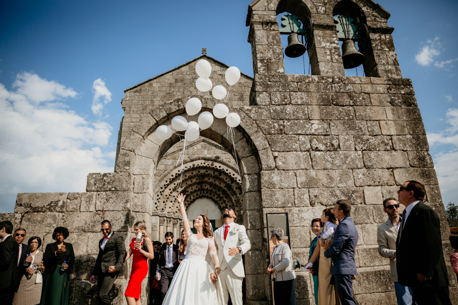 Largada de balões dos noivos