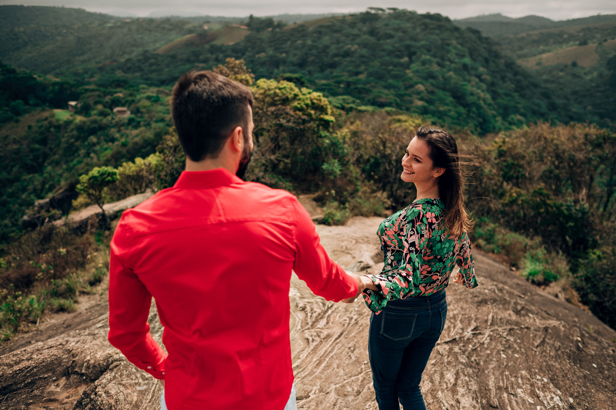 Ensaio de Casal - Pré-wedding, Pedra do bauzinho, São Bento, fotografo Anderson Barboza Taubaté-SP