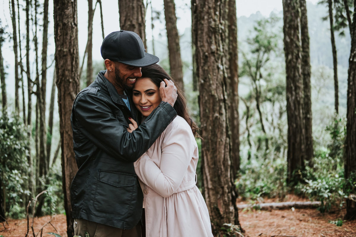 Ensaio de Casal - Namorados - Pico do Itapeva, estrada Campos do Jordão - Fotógrafo Anderson Barboza - Taubaté-SP