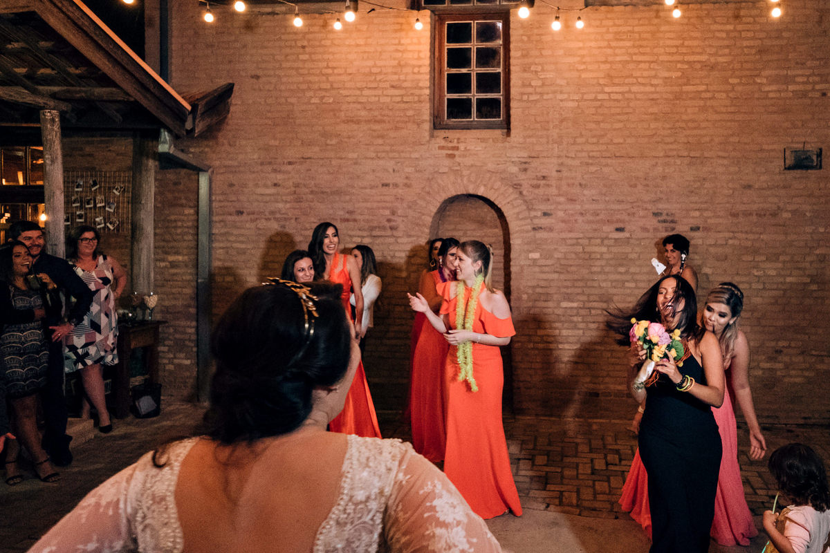 Mini wedding fim de tarde, ao por do sol - Recepção Buffet Requinte - Fotografo Anderson Barboza - Taubaté-SP