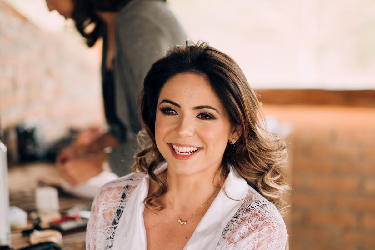 Making of noiva - Editorial Boho-Restaurante Alecrim Carla Lamim Rita Martins Anderson Barboza Fotografia Cappuccino Filmes Acontece Feito Nós Léo Chaves Angela Soares Anna Karina Josephine Noivas Las Marias VG Dândis Natalia Graziele Mariana leite