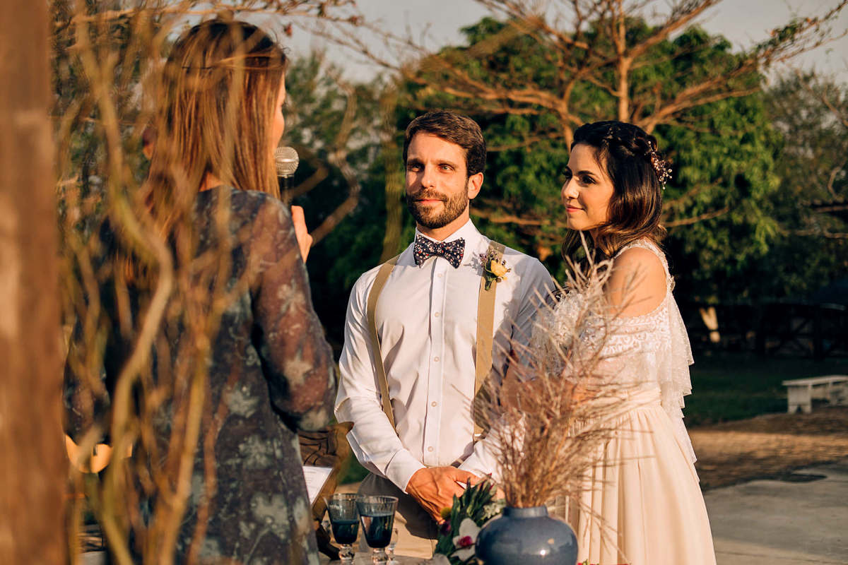 Elopement Wedding - Editorial Boho-Restaurante Alecrim Carla Lamim Rita Martins Anderson Barboza Fotografia Cappuccino Filmes Acontece Feito Nós Léo Chaves Angela Soares Anna Karina Josephine Noivas Las Marias VG Dândis Natalia Graziele Mariana leite