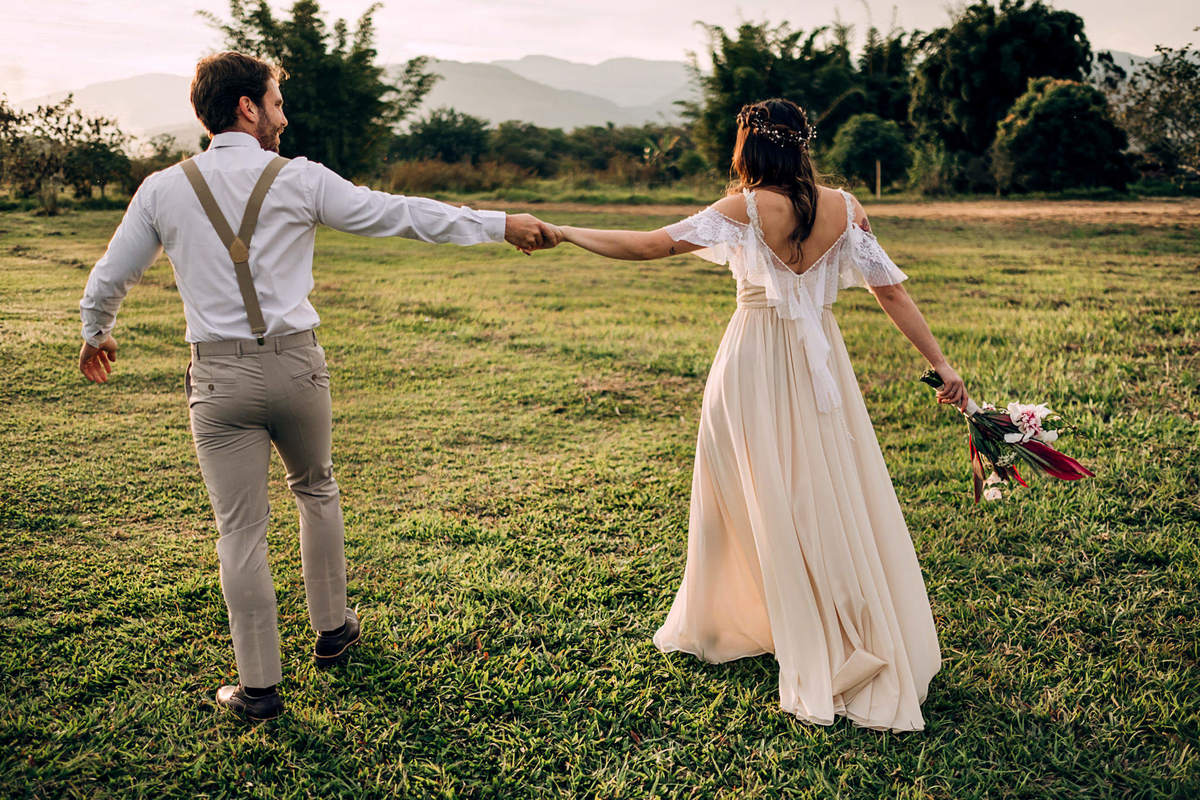 Elopement Wedding - Editorial Boho-Restaurante Alecrim Carla Lamim Rita Martins Anderson Barboza Fotografia Cappuccino Filmes Acontece Feito Nós Léo Chaves Angela Soares Anna Karina Josephine Noivas Las Marias VG Dândis Natalia Graziele Mariana leite