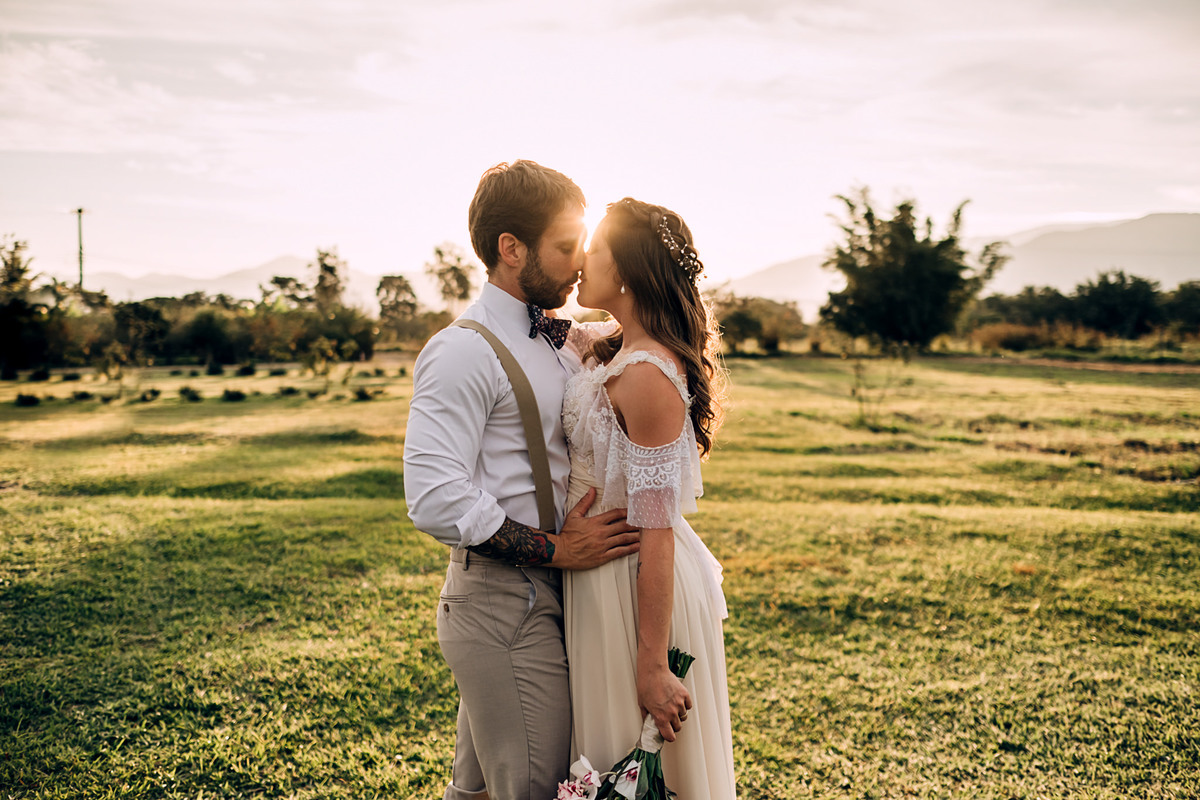 Elopement Wedding - Editorial Boho-Restaurante Alecrim Carla Lamim Rita Martins Anderson Barboza Fotografia Cappuccino Filmes Acontece Feito Nós Léo Chaves Angela Soares Anna Karina Josephine Noivas Las Marias VG Dândis Natalia Graziele Mariana leite