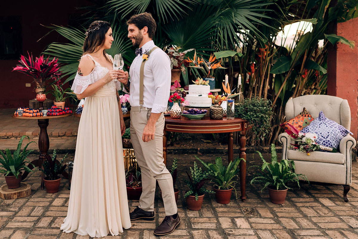 Elopement Wedding - Editorial Boho-Restaurante Alecrim Carla Lamim Rita Martins Anderson Barboza Fotografia Cappuccino Filmes Acontece Feito Nós Léo Chaves Angela Soares Anna Karina Josephine Noivas Las Marias VG Dândis Natalia Graziele Mariana leite