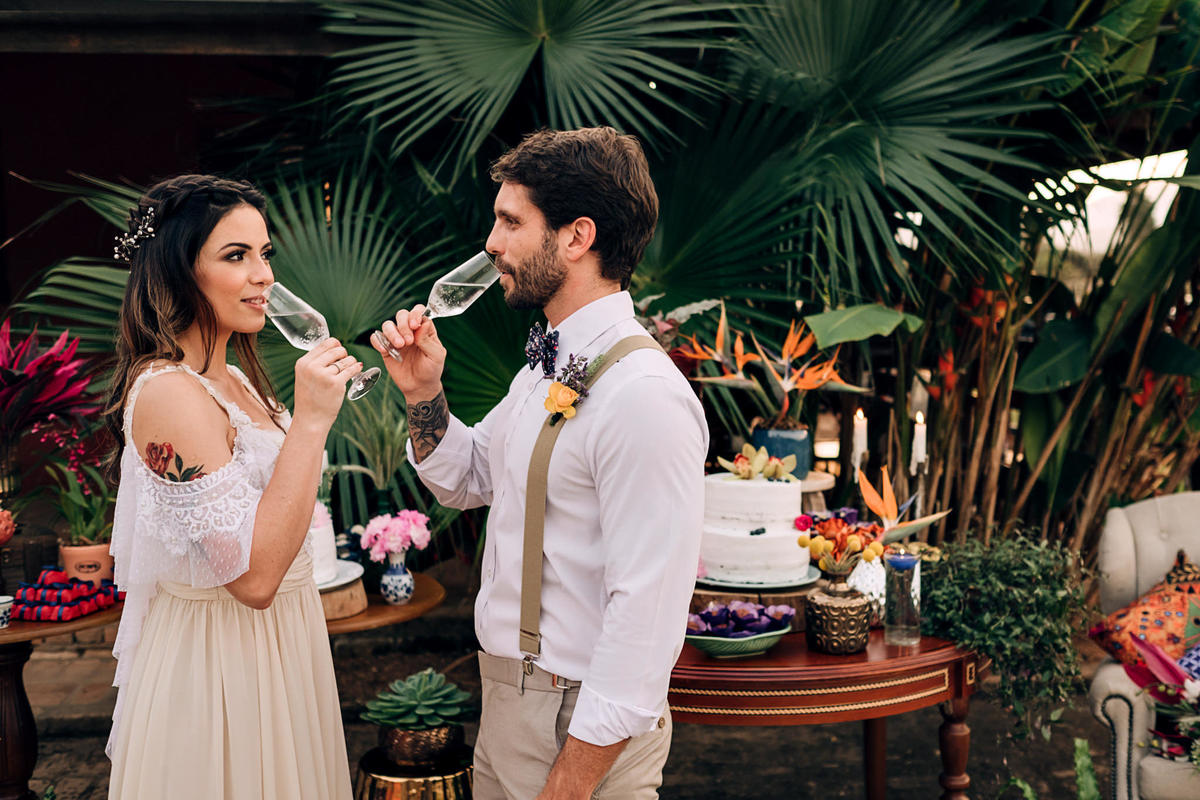 Elopement Wedding - Editorial Boho-Restaurante Alecrim Carla Lamim Rita Martins Anderson Barboza Fotografia Cappuccino Filmes Acontece Feito Nós Léo Chaves Angela Soares Anna Karina Josephine Noivas Las Marias VG Dândis Natalia Graziele Mariana leite