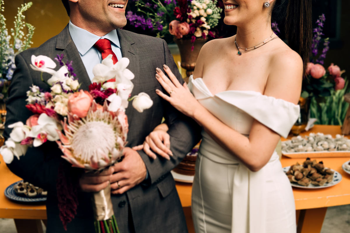 Casamento intimista - Cerimonia  Mini wedding no restaurante Santa Figueira em Tremembé-SP - Decoração Carla Lamim - Fotografo Anderson Barboza