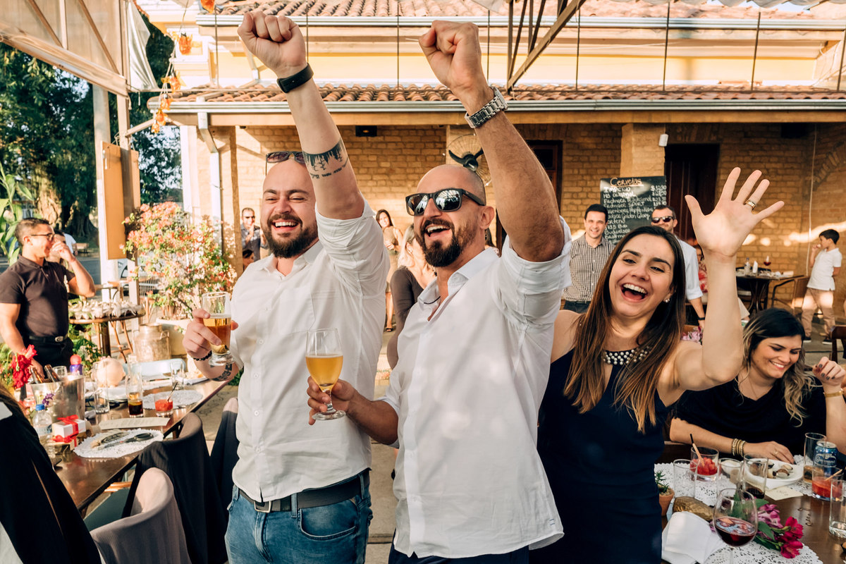 Casamento intimista - Cerimonia  Mini wedding no restaurante Santa Figueira em Tremembé-SP - Decoração Carla Lamim - Fotografo Anderson Barboza