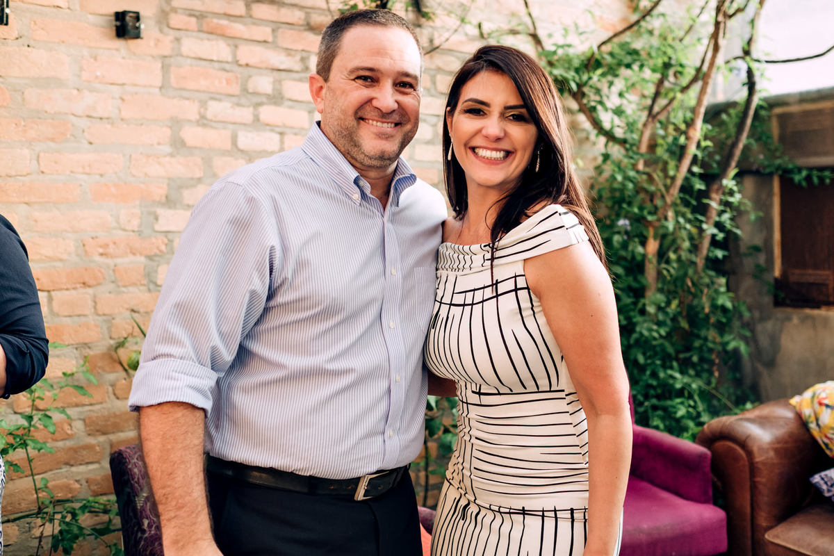 Casamento intimista - Cerimonia  Mini wedding no restaurante Santa Figueira em Tremembé-SP - Decoração Carla Lamim - Fotografo Anderson Barboza