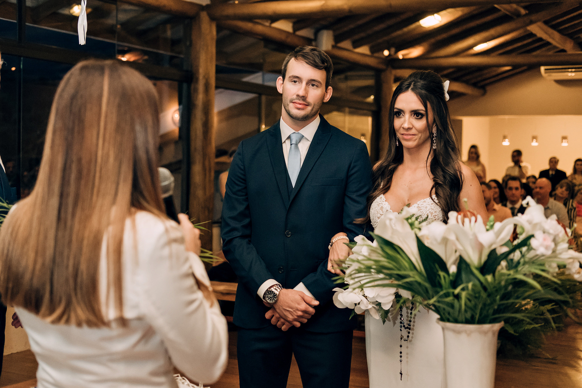 casamento intimista, mini wedding no espaço Abricó, a beira a mar em São Sebastião-SP