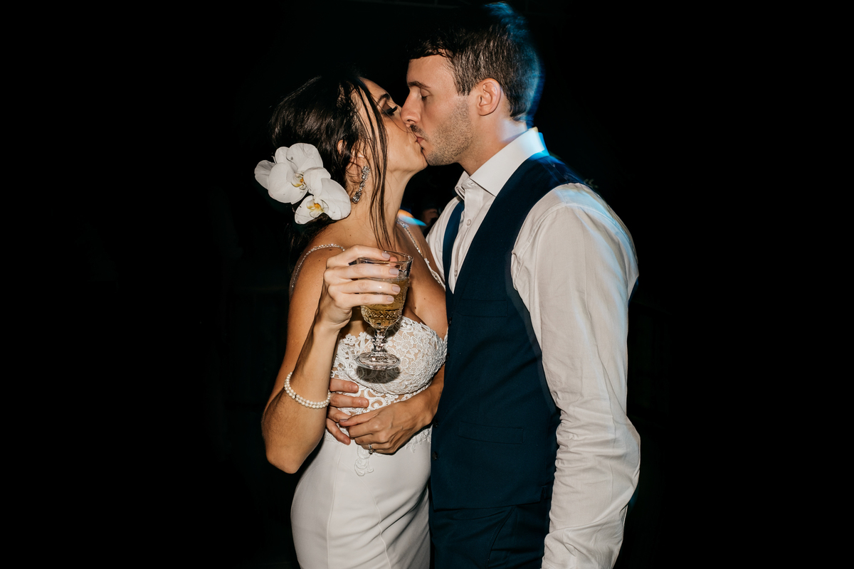 casamento intimista, mini wedding no espaço Abricó, a beira a mar em São Sebastião-SP