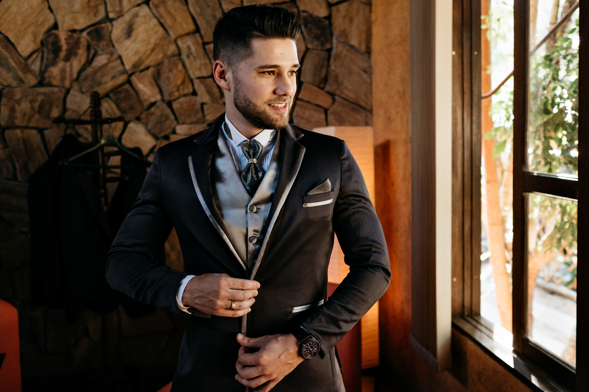 Making of da noiva, casamento no espaço moenda em Pindamonhangaba, no campo fim de tarde. Anderson Barboza Fotografia. Taubaté-SP