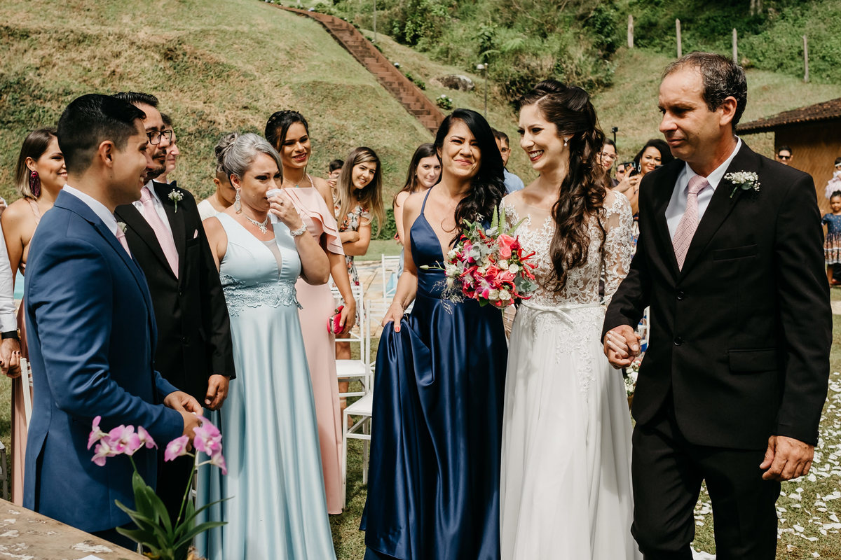 Casamento de dia em meio a natureza, no campo. pousada - Sao Francisco Xavier-SP - Alva Fotografia - Anderson Barboza Taubate-SP