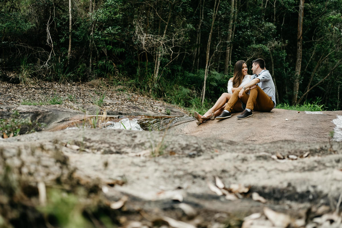 Ensaio de Casal em São Luiz do Paraitinga - morro Alto da Capela - Pré wedding- Fotografo de casamento - Alva fotografia - Anderson Barboza - Taubaté-SP