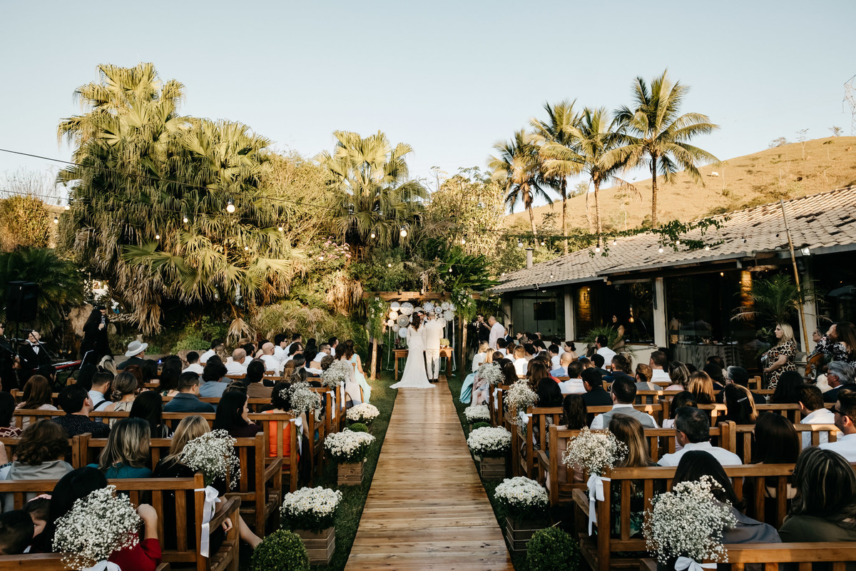 casamento no campo, de dia, final de tarde na fazenda boa esperança, em taubaté com buffet requinte e alva fotografia de casamento - anderson barboza