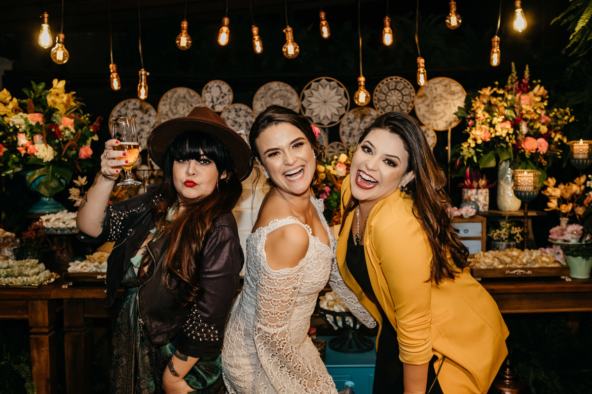 casamento no campo, de dia, final de tarde na fazenda boa esperança e recepção com madrinhas e padrinhos e convidados, em taubaté com buffet requinte e alva fotografia de casamento - anderson barboza