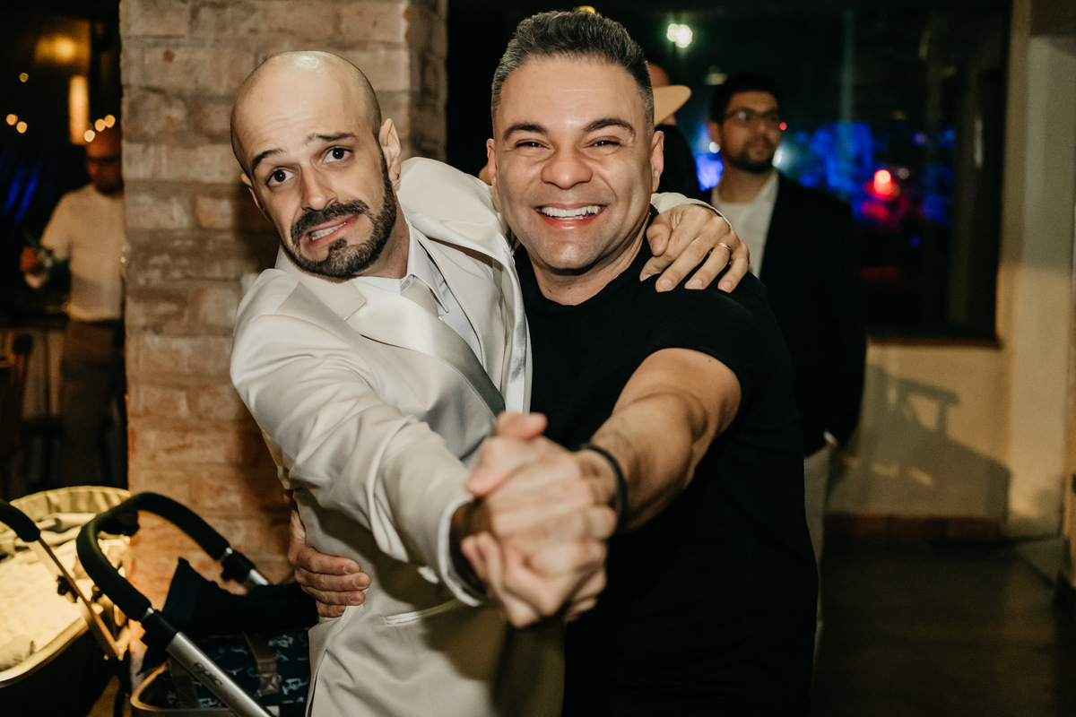 casamento no campo, de dia, final de tarde na fazenda boa esperança e recepção com madrinhas e padrinhos e convidados, em taubaté com buffet requinte e alva fotografia de casamento - anderson barboza