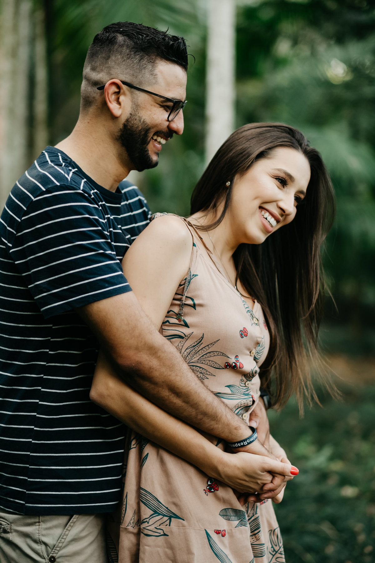 Ensaio de Casal - Pré wedding no Jardim Botânico em São Paulo, durante o dia, no final de tarde - Alva fotografia - Anderson Barboza - Taubaté/SP
