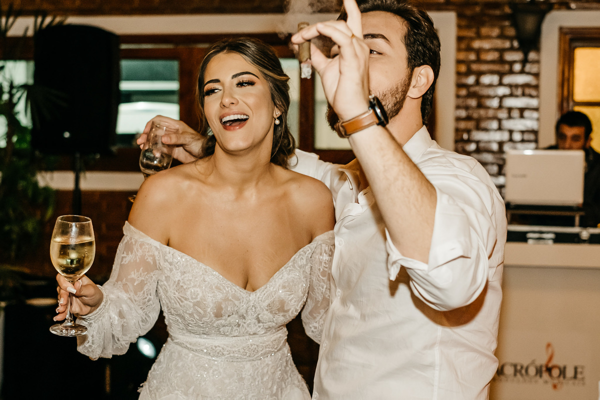 Casamento no campo fim de tarde- espaço verde vale - decoracão harumi - Alva Fotografia de casamento - Taubaté-SP 