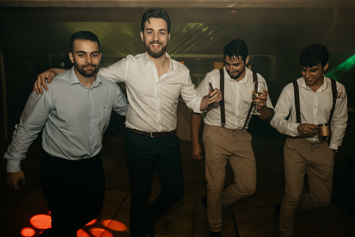 Casamento no campo fim de tarde- espaço verde vale - decoracão harumi - Alva Fotografia de casamento - Taubaté-SP 