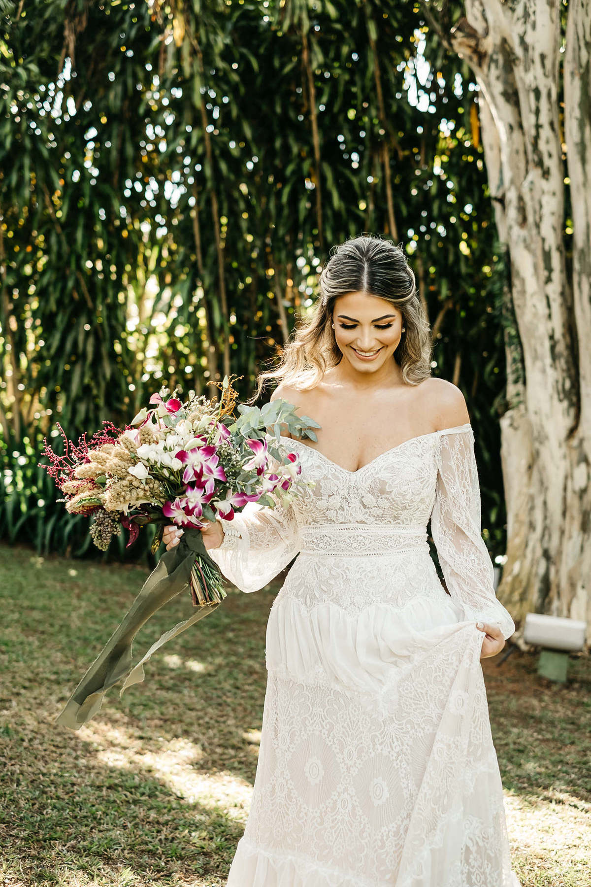 Casamento no campo fim de tarde- espaço verde vale - decoracão harumi - Alva Fotografia de casamento - Taubaté-SP 