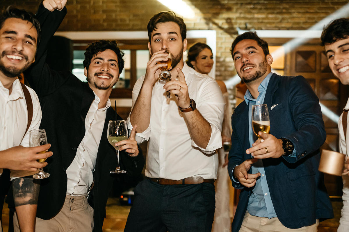 Casamento no campo fim de tarde- espaço verde vale - decoracão harumi - Alva Fotografia de casamento - Taubaté-SP 