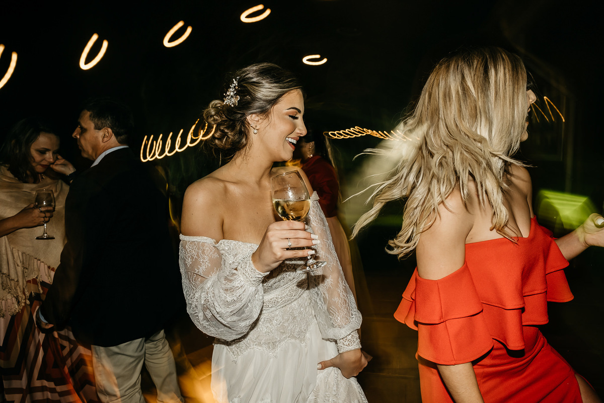 Casamento no campo fim de tarde- espaço verde vale - decoracão harumi - Alva Fotografia de casamento - Taubaté-SP 
