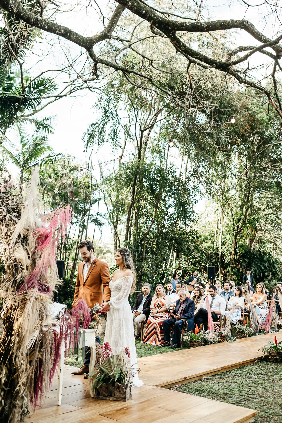 Casamento no campo fim de tarde- espaço verde vale - decoracão harumi - Alva Fotografia de casamento - Taubaté-SP 