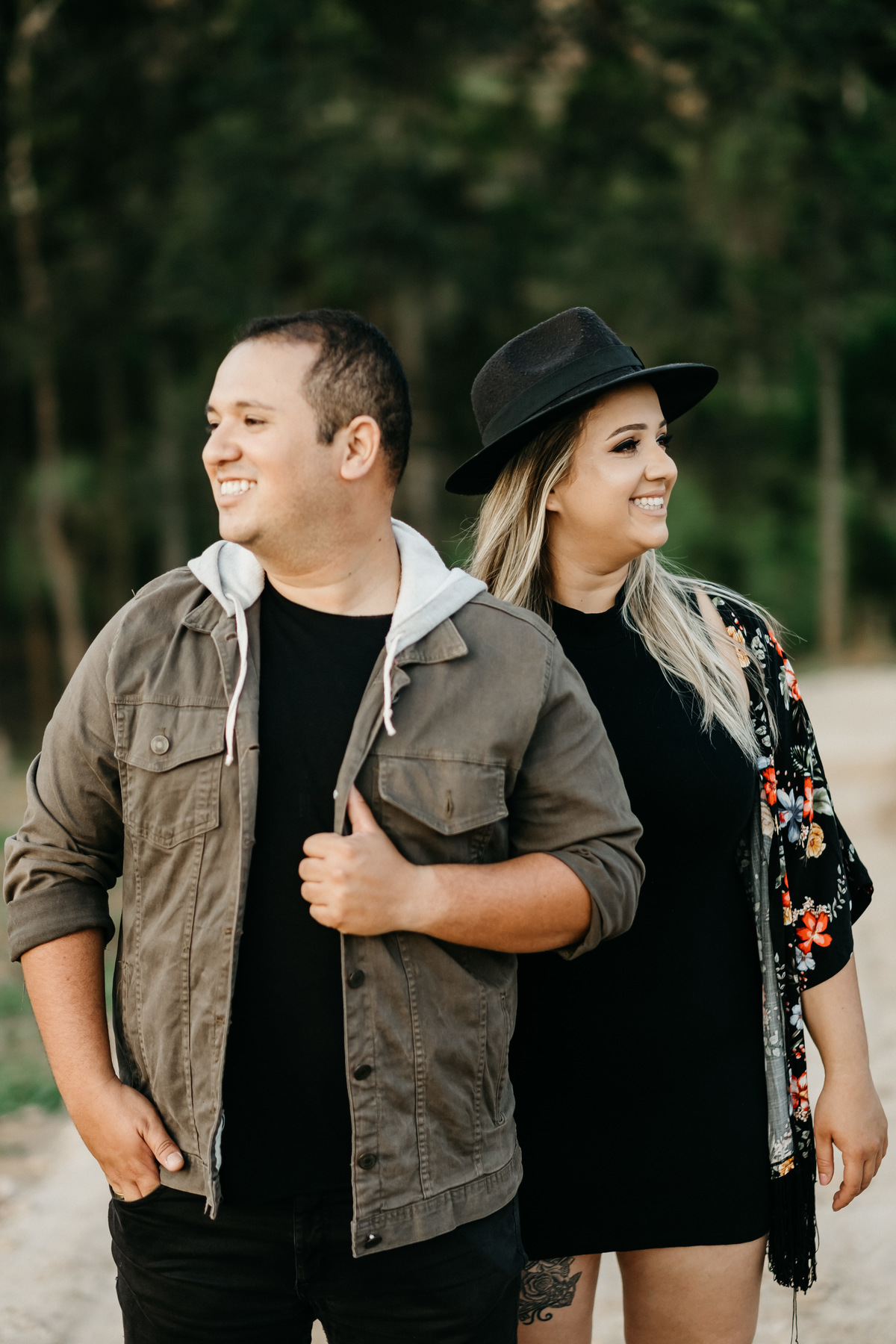Ensaio de casal, pré wedding na estrada de Lagoinha-SP