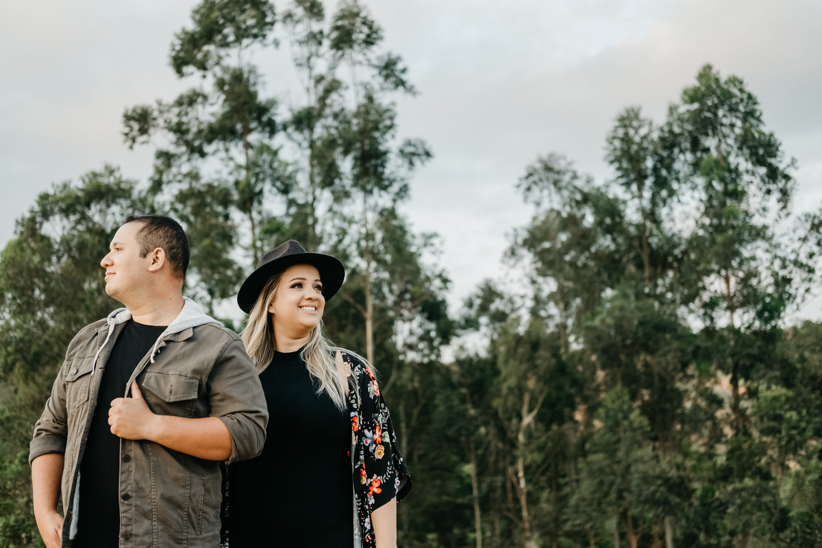 Ensaio de casal, pré wedding na estrada de Lagoinha-SP
