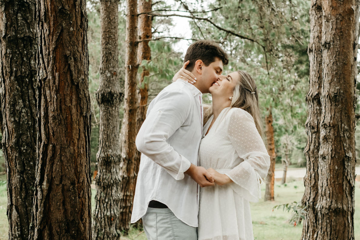 Ensaio de Casal, pré wedding, em Campos do jordão, no Hotel Recanto São Cristovão, Alva Fotografia de Casamento - Taubaté/SP