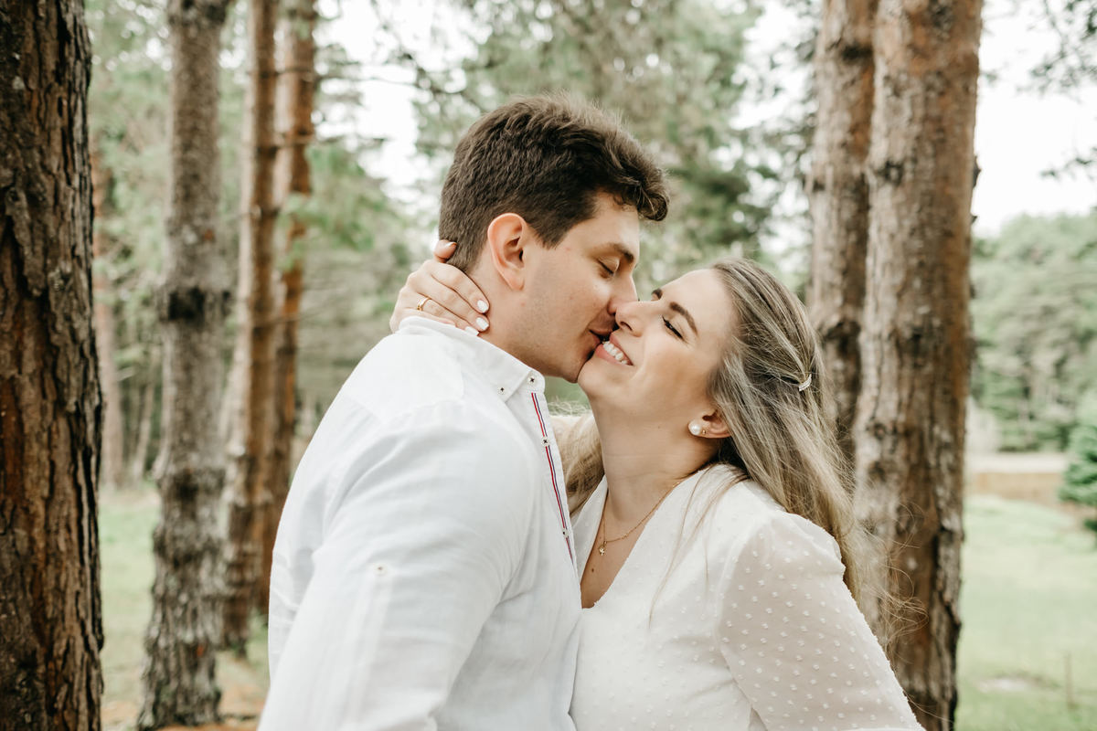 Ensaio de Casal, pré wedding, em Campos do jordão, no Hotel Recanto São Cristovão, Alva Fotografia de Casamento - Taubaté/SP