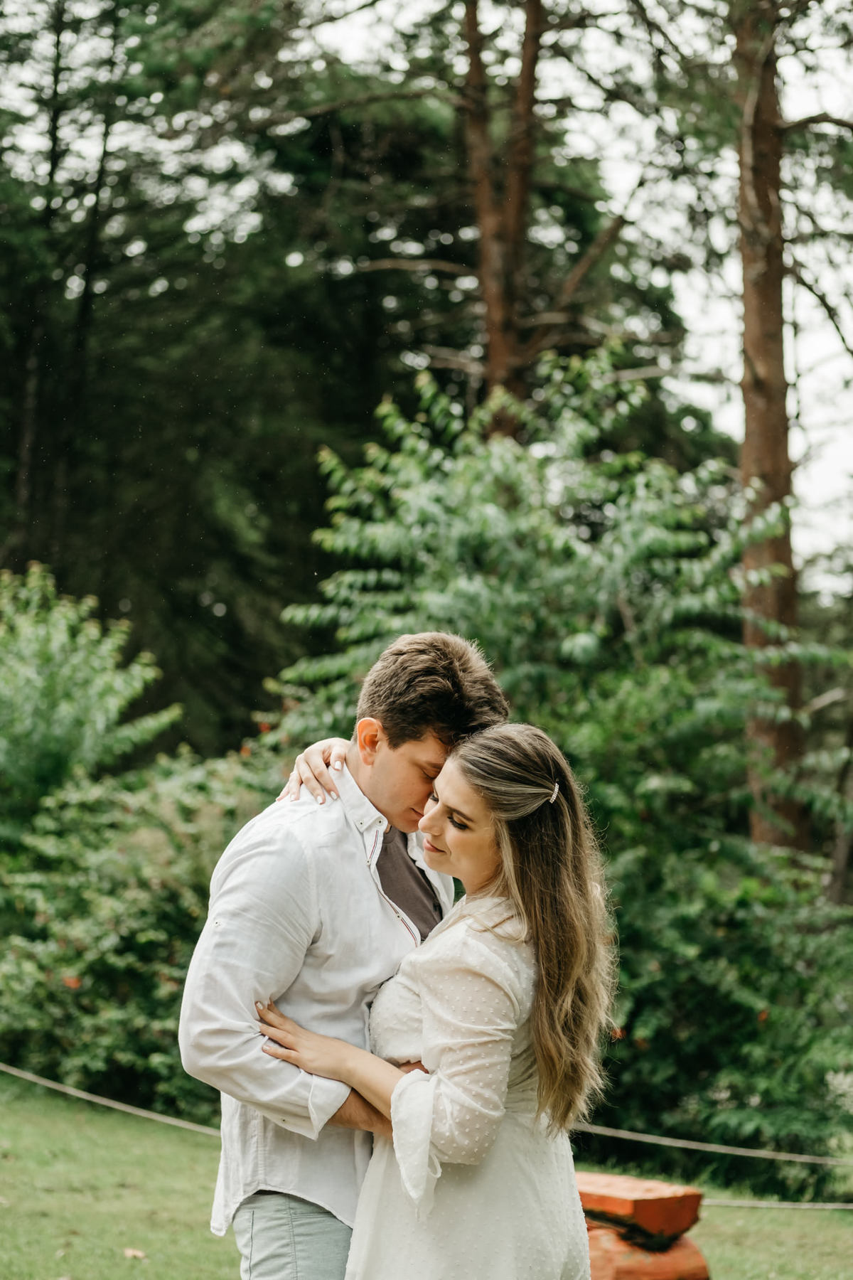 Ensaio de Casal, pré wedding, em Campos do jordão, no Hotel Recanto São Cristovão, Alva Fotografia de Casamento - Taubaté/SP